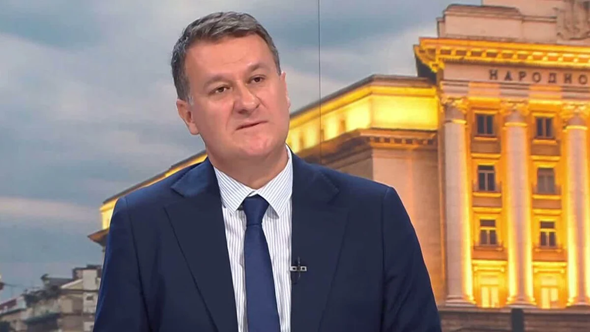 Милен Любенов: Действията на властта ще ударят кампанията на Йотова