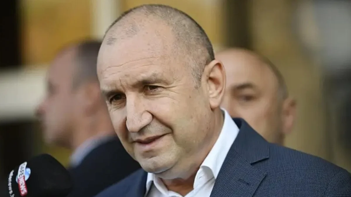 Румен Радев: Кабинетът води тежки преговори с Брюксел за пенсиите и доходите