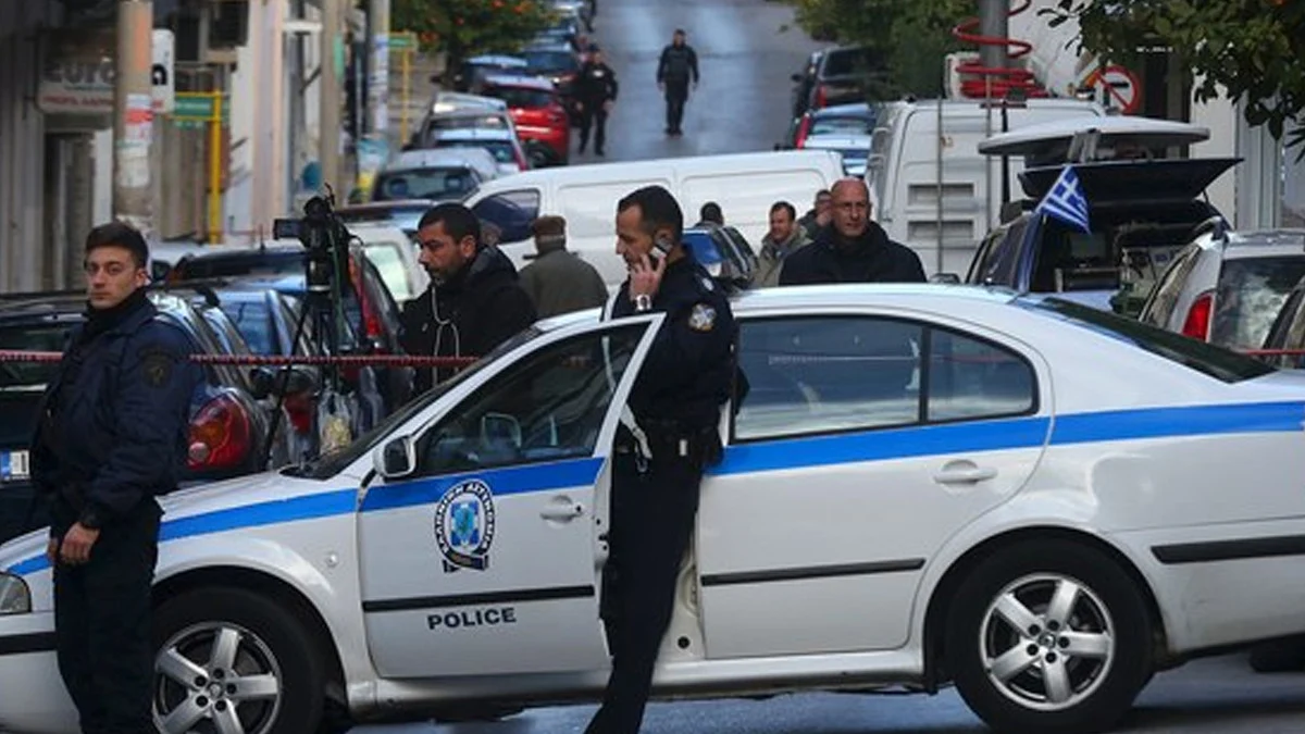 Гръцката полиция проверява 13 български фирми за данъчни измами